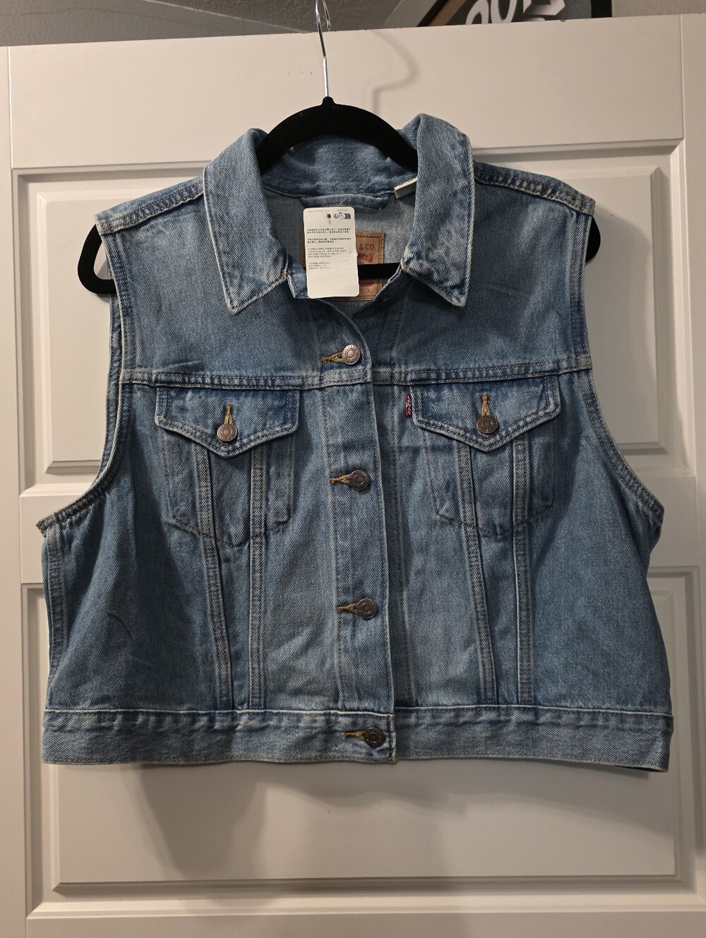 Levi's Women's Cotton Sleeveless Trucker Jacket Size XL - Picture 2 of 6